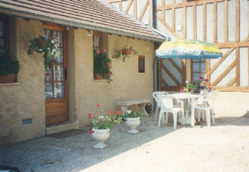 Le Manoir De Goliath Appartement Toutainville Kamer foto