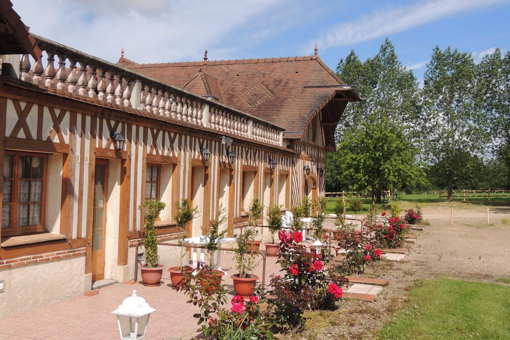 Le Manoir De Goliath Appartement Toutainville Kamer foto
