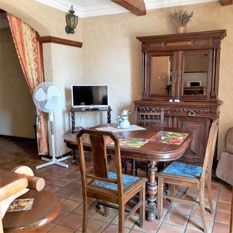 Le Manoir De Goliath Appartement Toutainville Buitenkant foto
